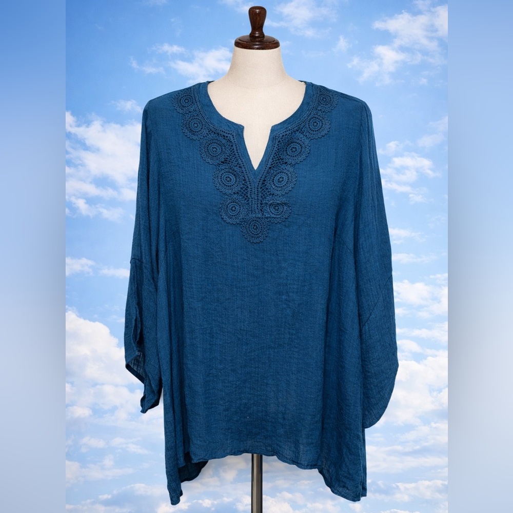 Zac & Rachel Teal Tunic with Lace Detail